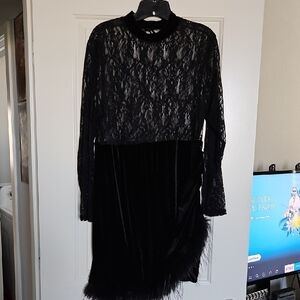 Elegant Black Lace Dress